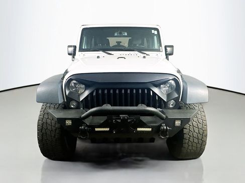 Used 2016 Jeep Wrangler Unlimited Sport AWD/4WD image 2