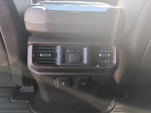 Certified 2025 Ford F150 King Ranch w/ FX4 Off-Road Package image 18