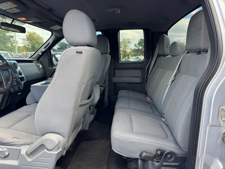 Used 2014 Ford F150 XLT w/ Equipment Group 302A Luxury AWD/4WD image 16