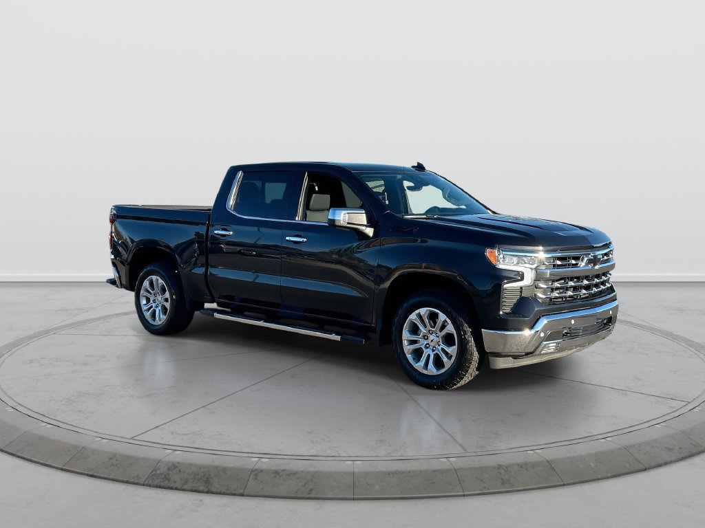 Used 2023 Chevrolet Silverado 1500 LTZ w/ Technology Package AWD/4WD image 2