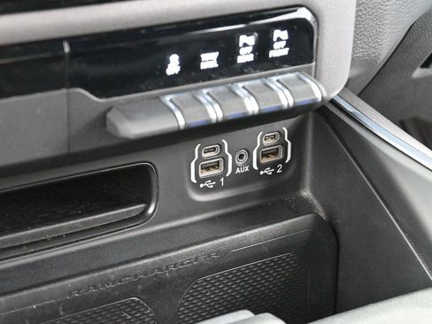 Used 2022 RAM 1500 Laramie AWD/4WD image 24