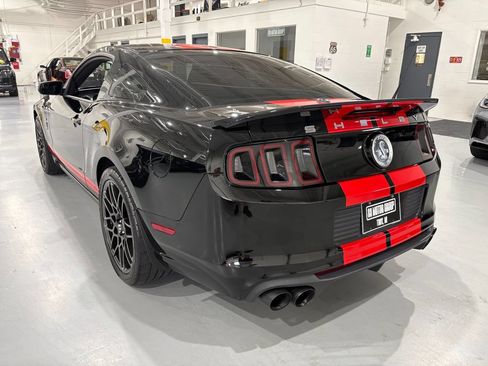 Used 2013 Ford Mustang Shelby GT500 RWD image 5