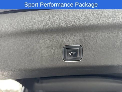 Used 2022 Chevrolet Tahoe RST w/ Sport Performance Package image 15