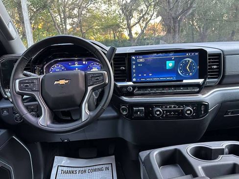 Used 2025 Chevrolet Silverado 2500 LT w/ Convenience Package AWD/4WD image 26