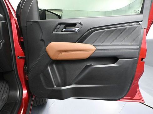 Used 2024 GMC Canyon AT4 w/ AT4 Premium Package image 48