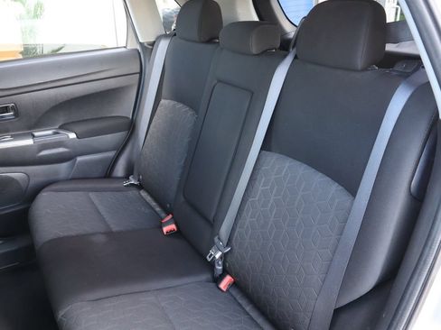 Used 2021 Mitsubishi Outlander Sport SE AWD/4WD image 12