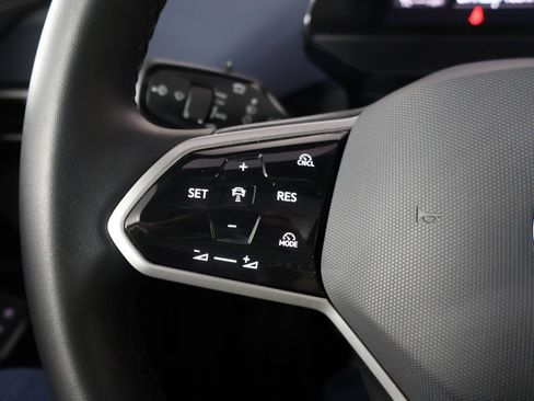 Used 2024 Volkswagen ID.4 Pro S image 41