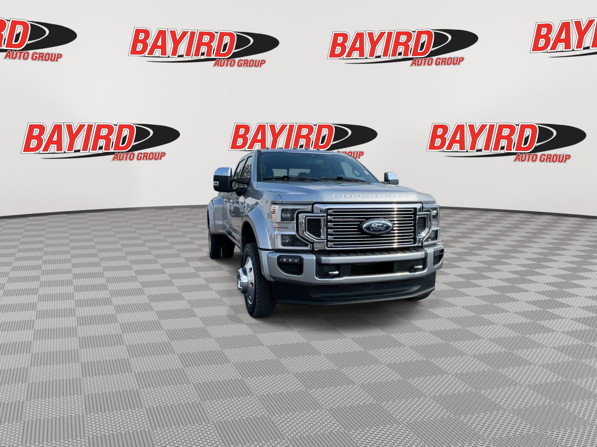 Used 2022 Ford F450 Platinum w/ FX4 Off-Road Package AWD/4WD image 3