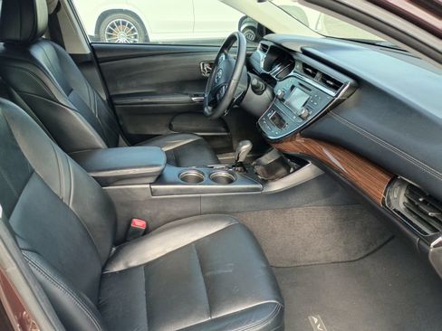 Used 2014 Toyota Avalon XLE Touring FWD image 8