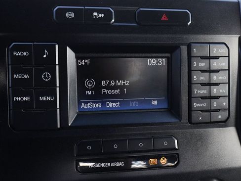 Used 2019 Ford F550 2WD Regular Cab Super Duty image 29