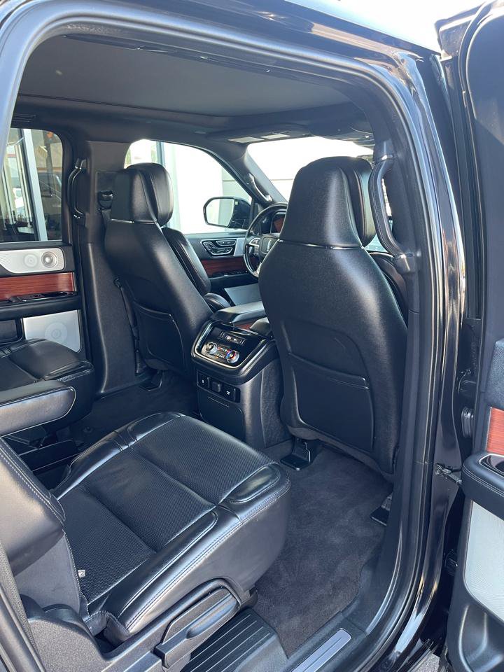 Used 2021 Lincoln Navigator L Reserve AWD/4WD image 20