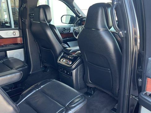 Used 2021 Lincoln Navigator L Reserve AWD/4WD image 20