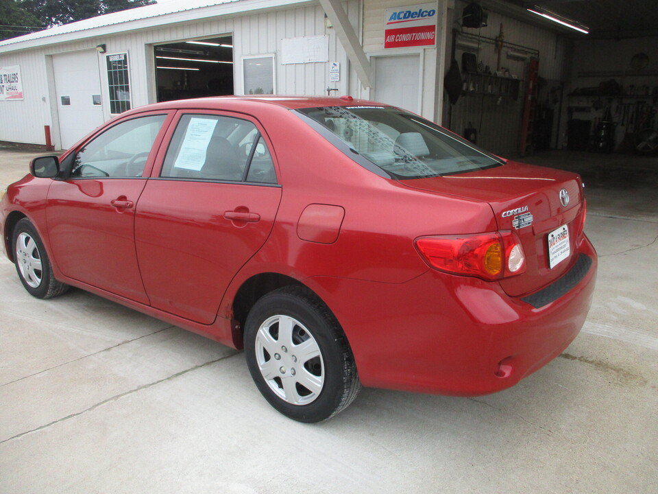 Used 2010 Toyota Corolla LE FWD image 13
