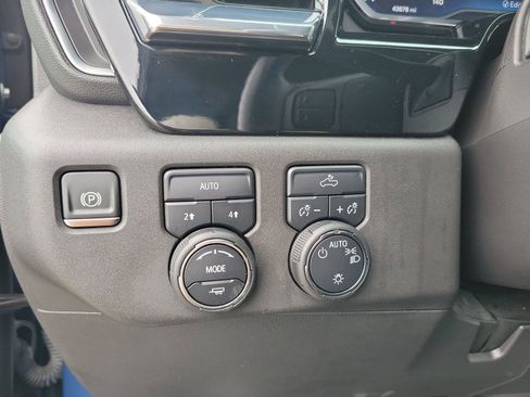 Used 2024 Chevrolet Silverado 1500 LT AWD/4WD image 24