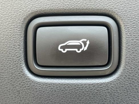 Used 2022 Hyundai Tucson Limited w/ Cargo Package AWD/4WD image 24