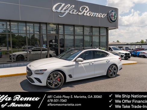 Used 2022 Genesis G70 3.3T RWD image 1
