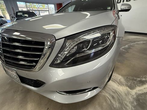 Used 2016 Mercedes-Benz S 550 Sedan w/ Premium Package image 12