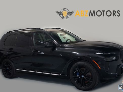 Used 2024 BMW X7 xDrive40i w/ Executive Package image 1