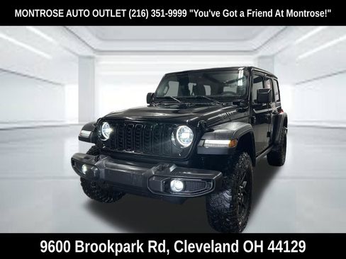 Used 2024 Jeep Wrangler Unlimited Sport AWD/4WD image 34