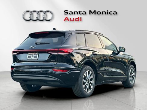 New 2025 Audi Q6 e-tron Premium image 2