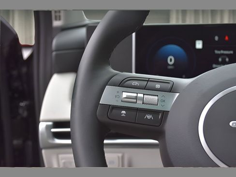 New 2025 Hyundai Tucson SEL image 21