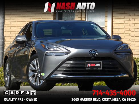 Used 2023 Toyota Mirai image 1