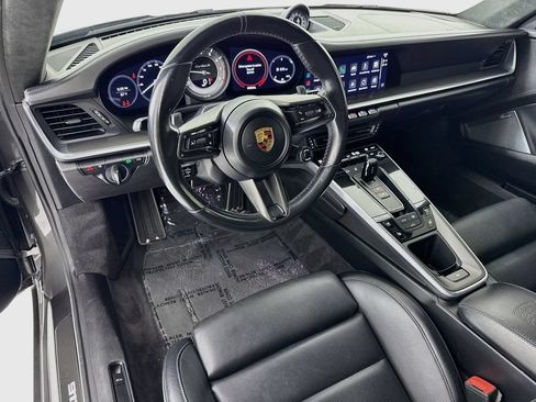 Certified 2022 Porsche 911 Turbo S w/ 911 Turbo Sportdesign Package AWD/4WD image 4