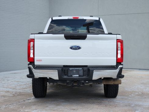 Used 2025 Ford F250 XLT w/ FX4 Off-Road Package AWD/4WD image 7