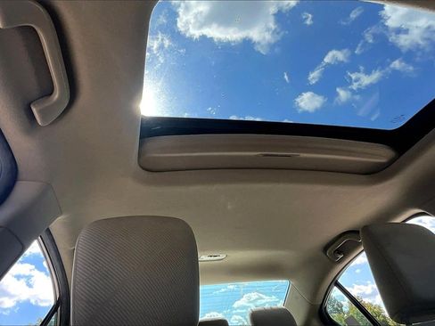 Used 2012 Honda Civic EX image 17