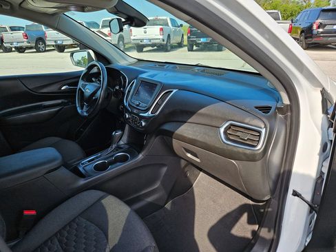 Used 2021 Chevrolet Equinox LT FWD image 34
