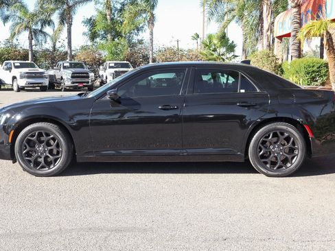 Used 2020 Chrysler 300 S image 5