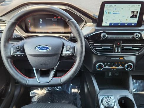 Used 2025 Ford Escape ST-Line AWD/4WD image 28