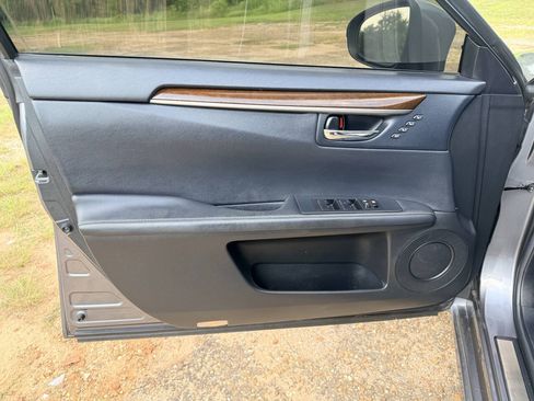 Used 2013 Lexus ES 350 FWD image 28