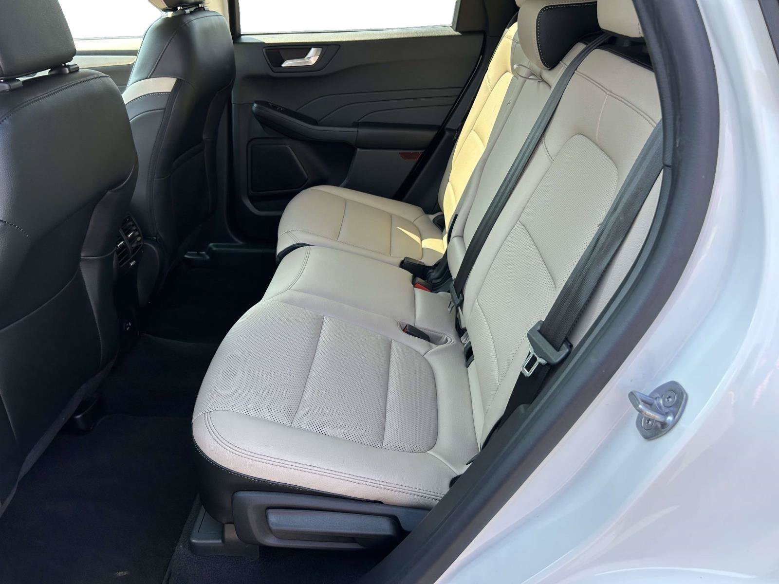 Used 2022 Ford Escape SEL AWD/4WD image 10