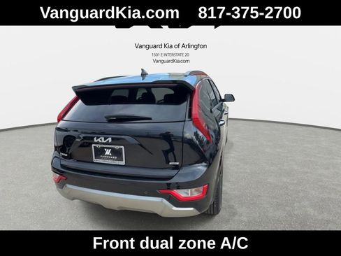 Used 2023 Kia Niro FWD image 8