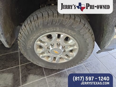 Used 2024 Chevrolet Silverado 3500 LTZ w/ LTZ Plus Package AWD/4WD image 4