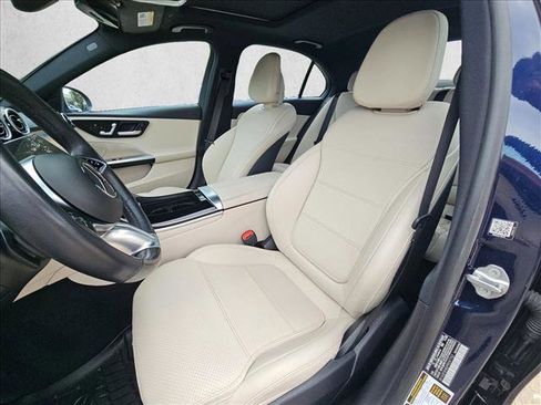 Used 2023 Mercedes-Benz C 300 4MATIC Sedan image 16