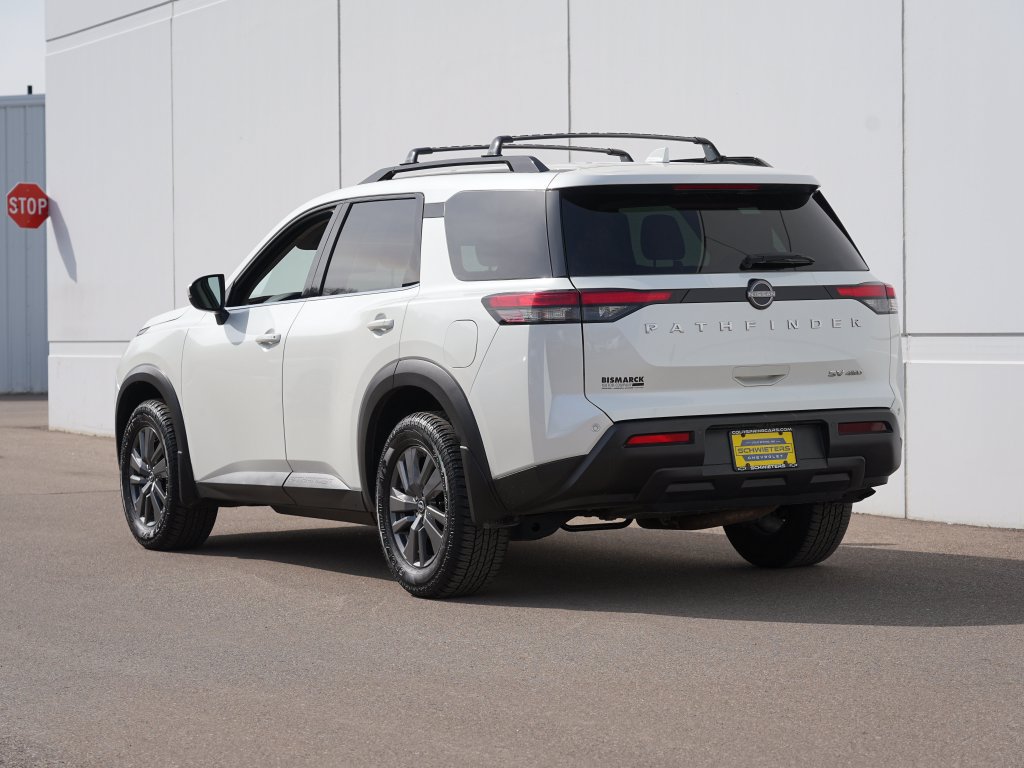 Used 2023 Nissan Pathfinder SV AWD/4WD image 6