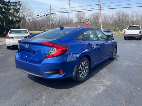 Used 2018 Honda Civic EX image 5
