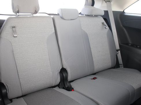 Certified 2025 Toyota Sienna LE w/ LE Plus Package FWD image 16