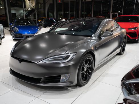 Used 2021 Tesla Model S Long Range Plus AWD/4WD image 38