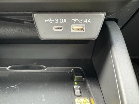 New 2026 Subaru Outback Limited image 23