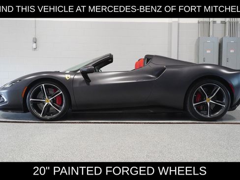 Used 2023 Ferrari 296 GTS RWD image 3