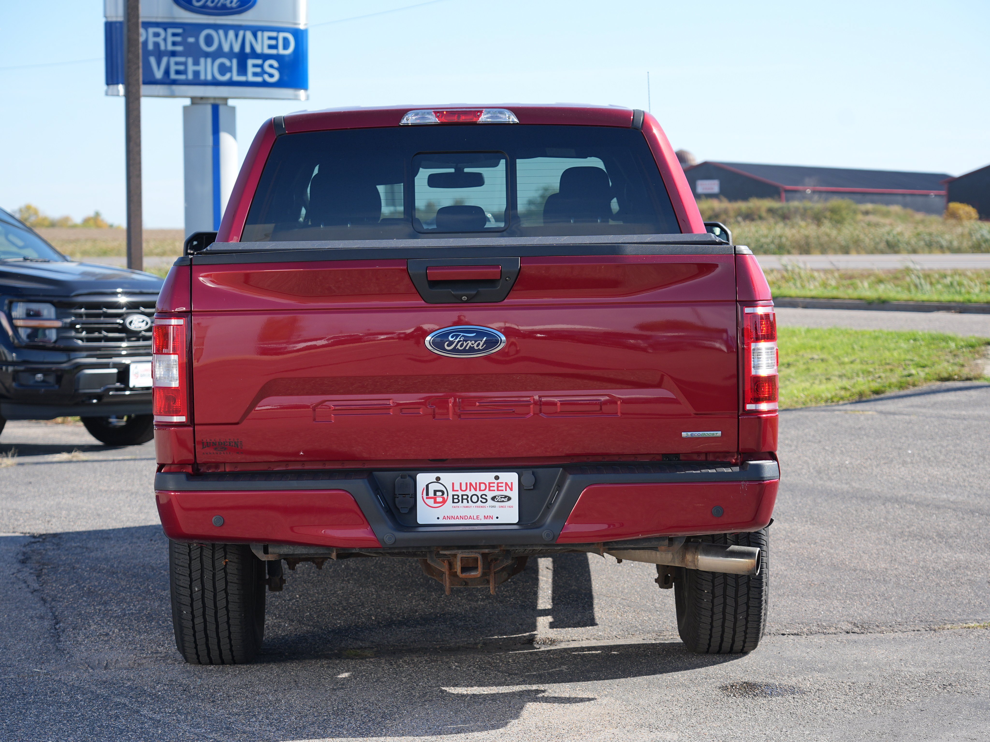 Used 2018 Ford F150 XLT w/ Equipment Group 302A Luxury AWD/4WD image 4