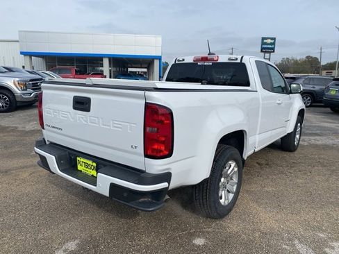 Used 2022 Chevrolet Colorado LT w/ Fleet Safety Package image 6
