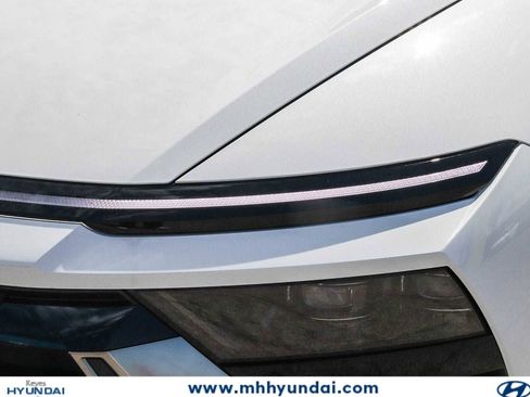 New 2026 Hyundai Sonata Limited FWD image 7