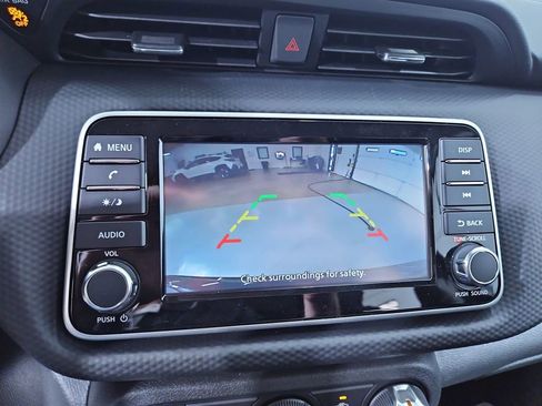 New 2025 Nissan Kicks Play S image 20