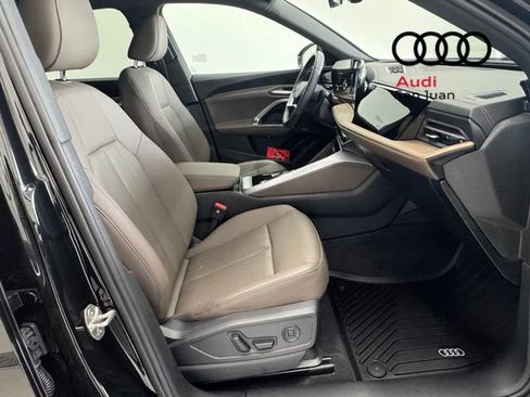 Used 2025 Audi Q5 Premium w/ Convenience Package AWD/4WD image 25