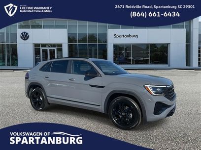 New 2026 Volkswagen Atlas Cross Sport SEL R-Line