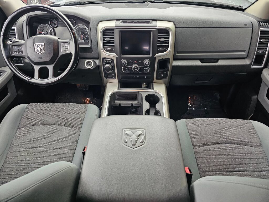 Used 2019 RAM 1500 Warlock AWD/4WD image 17